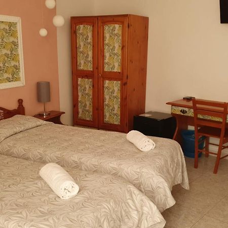 Hotel 4 Mori Cagliari Esterno foto