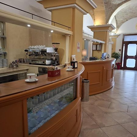 Hotel 4 Mori Cagliari Esterno foto