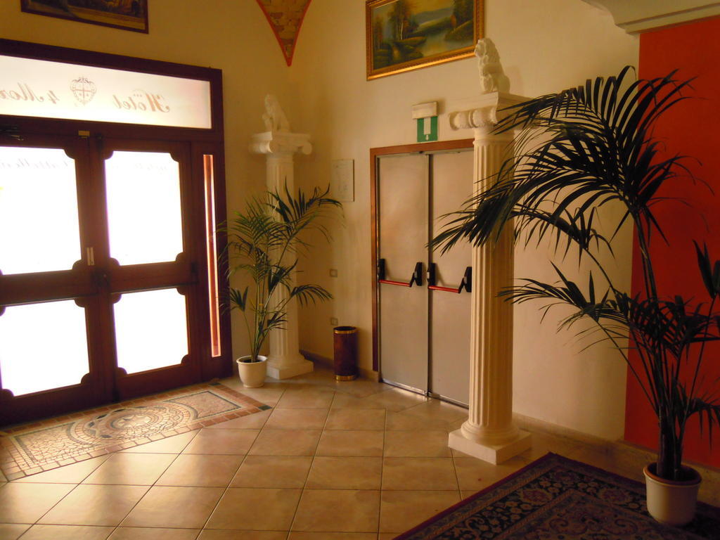 Hotel 4 Mori Cagliari Esterno foto